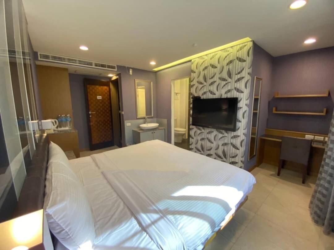 Love Hotel Pingtung Exterior foto